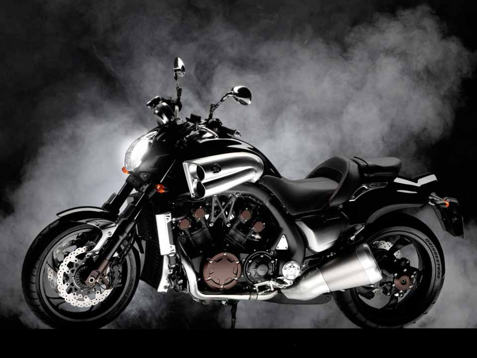 yamaha_263649_2013_yam_vmax_eu_mbl2_sta_010