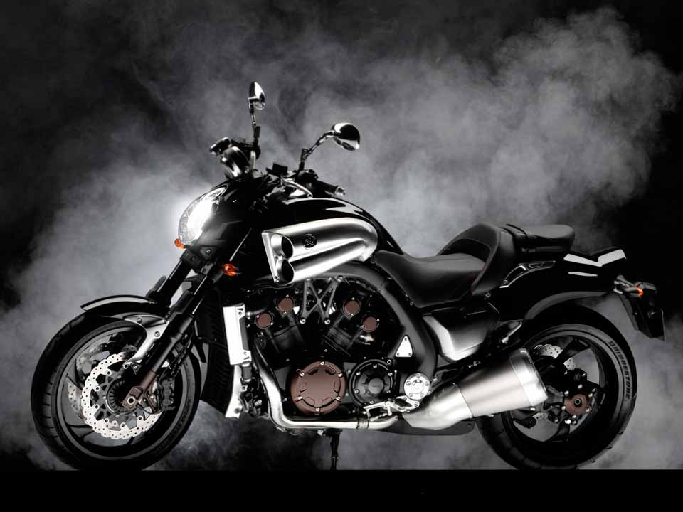 yamaha_263649_2013_yam_vmax_eu_mbl2_sta_010